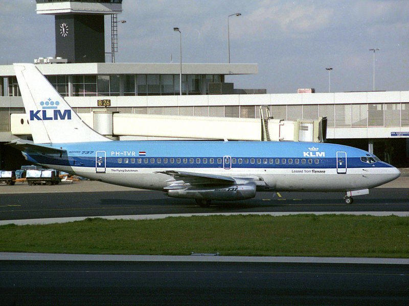 B737-200 PH-TVR