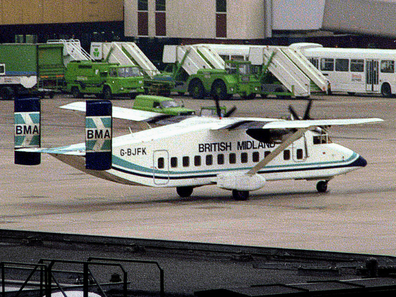 SH330 G-BJFK