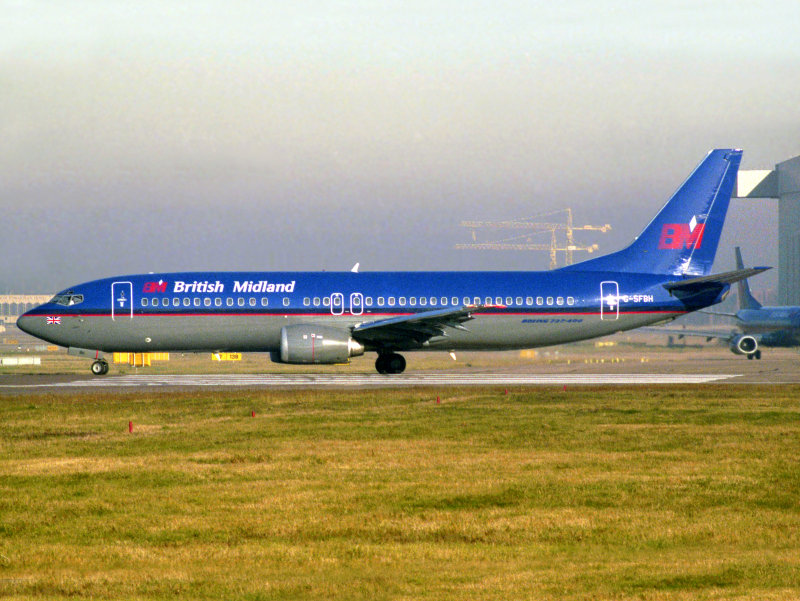B737-400 G-SFBH