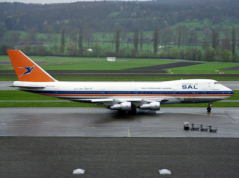 B747-200  ZS-SAM