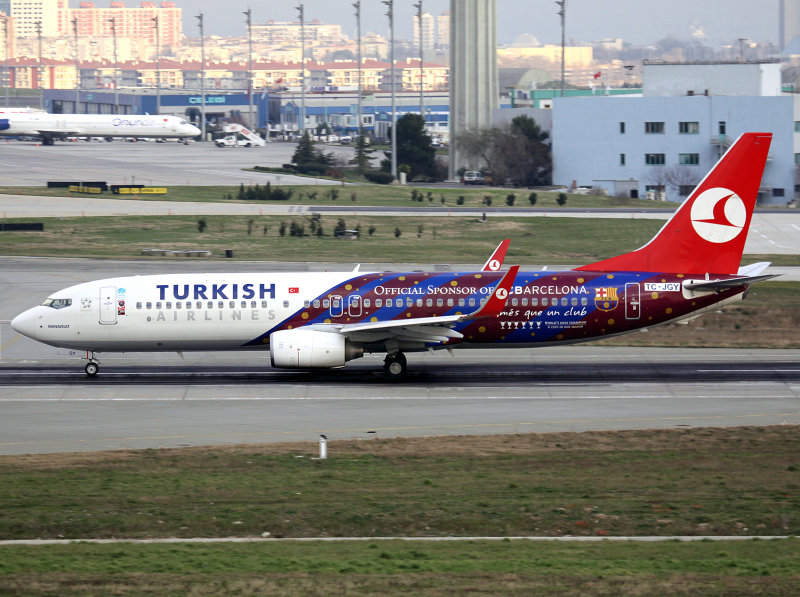 B738 TC-JGY