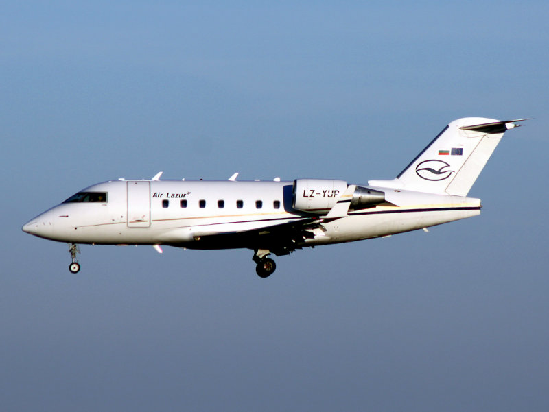 CL Challenger  LZ-YUP
