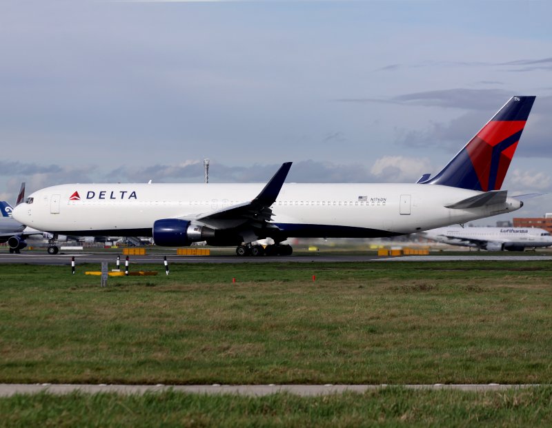 B763  N176DN