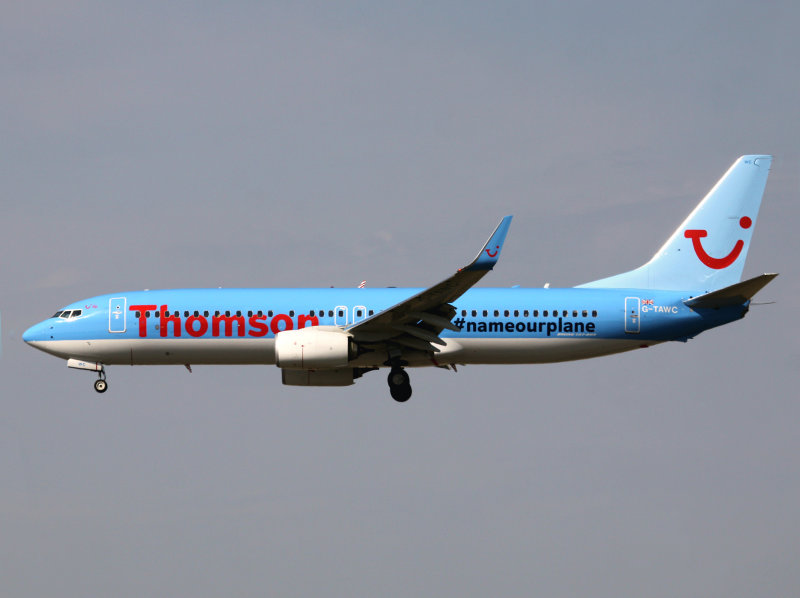B737-800  G-TAWC 