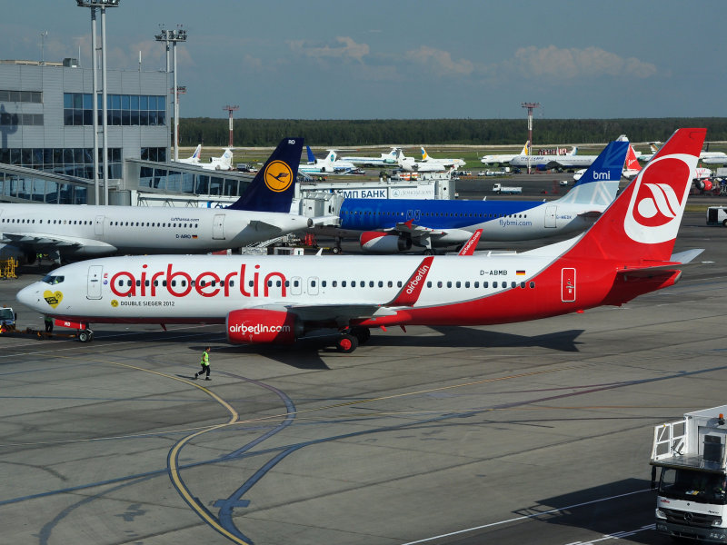 B738 D-ABMB