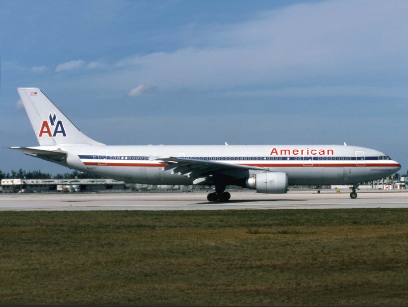 A300-600 N14077 