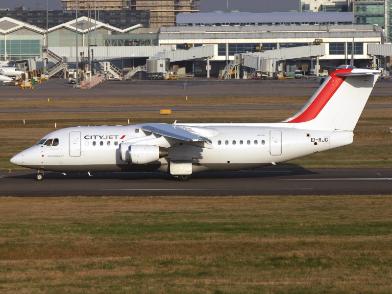RJ-100 EI-RJC 