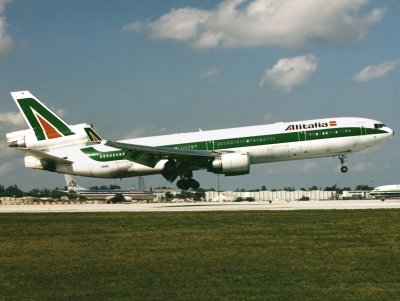 MD-11 I-DUPE