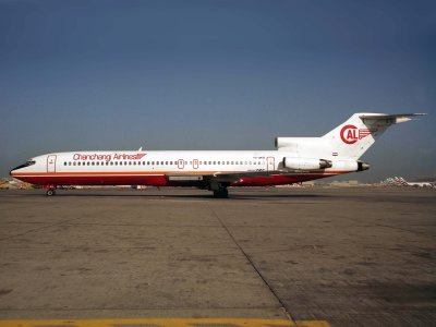 B727-200  YU-AKD