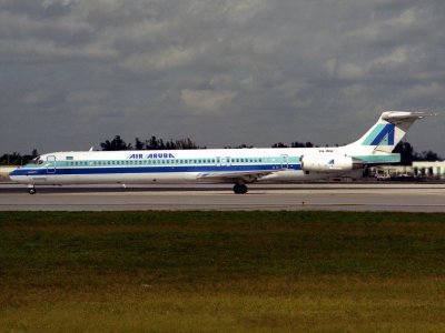 MD83  P4-MDE
