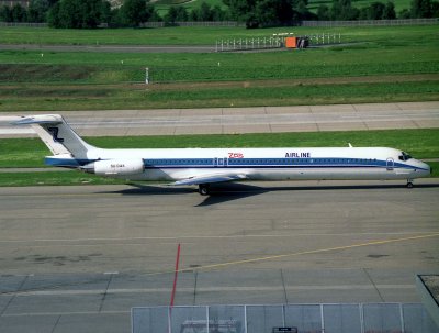 MD-83  SU-DAK