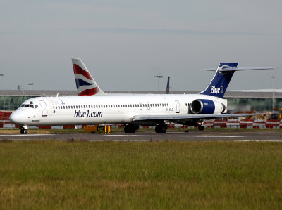 MD-90  OH-BLD