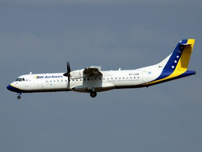 ATR-72  E7-AAE