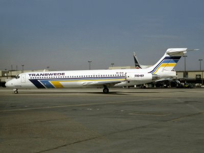 MD-87  SE-DHG