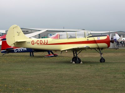 YAK 52  G-CDJJ