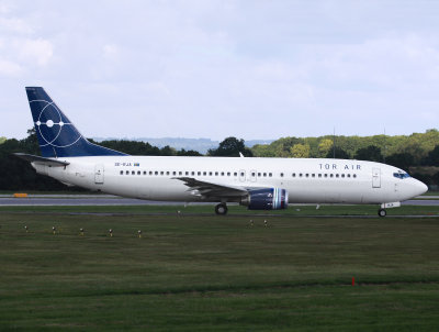 B737-400 SE-RJA