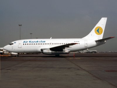 B737-200  UN-B7306