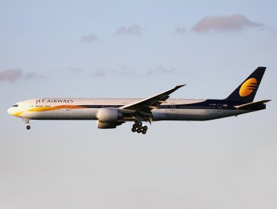 B773  VT-JEG