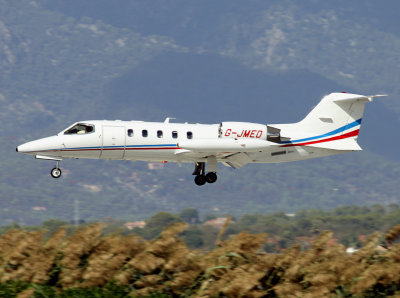 Learjet  G-JMED  