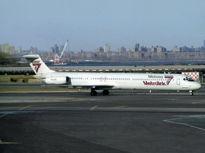 MD-80  N10029  
