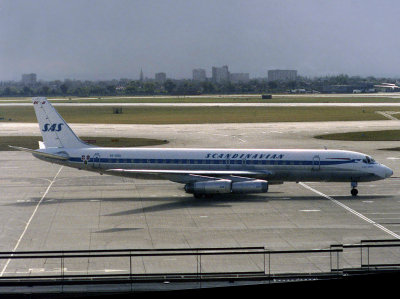 DC8-62  SE-DDU