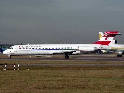 MD-87  OE-LMN