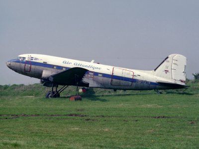 DC-3   G-APML