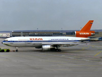 DC-10   YV-138C