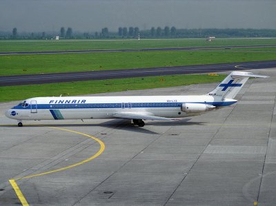 DC9-40  OH-LYZ   