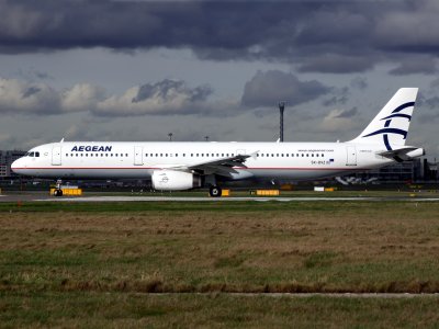 A-321  SX-DVZ