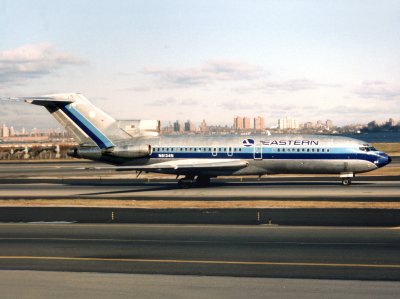 B727-100 N8134N