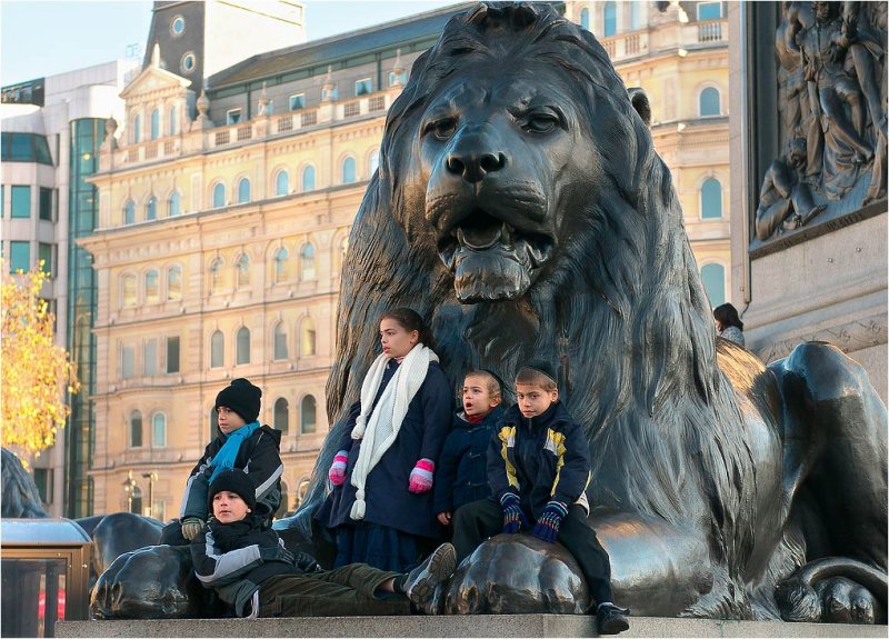 Trafalgar  Square