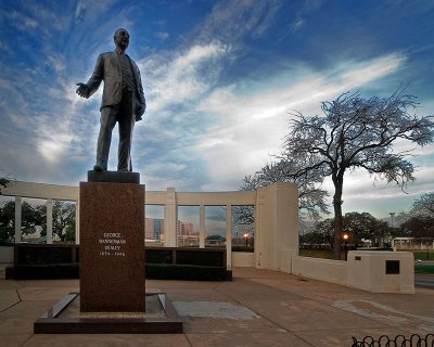 Dealey statue