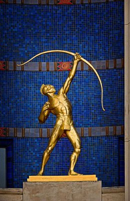 Statue at Texas Hall of State