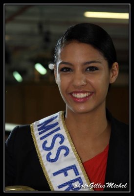 Chlo, miss France 2009 in Paris Cabrio Show