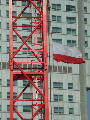 Polish Flag on a crane at the Złote 44 site