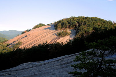 Stone Maintain NC From the Ridge going up to the top,in the morning