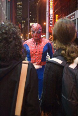 Times Sq Spiderman surprises tourists