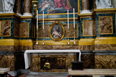 Magnificent marble in Bergamo cathedral