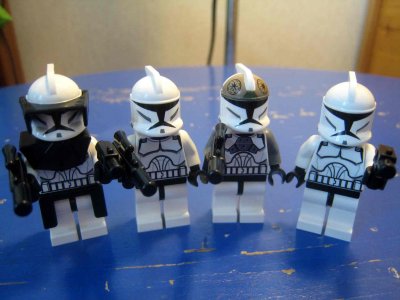 StarWarsLEGO_i.jpg