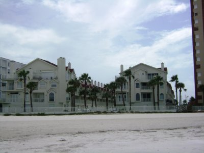 I noticed that these two long rows of condo's weren't perpendicular to the beach as the others were, but were built at an angle.  Pretty smart because EVERY occupant could go out on it's balcony and actually SEE the beach!