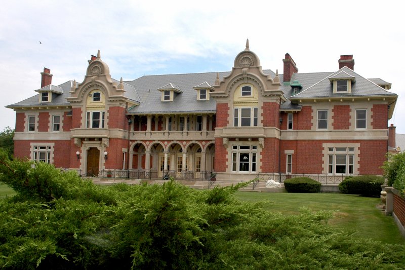 Idle Hour, Former Home of William K. Vanderbilt