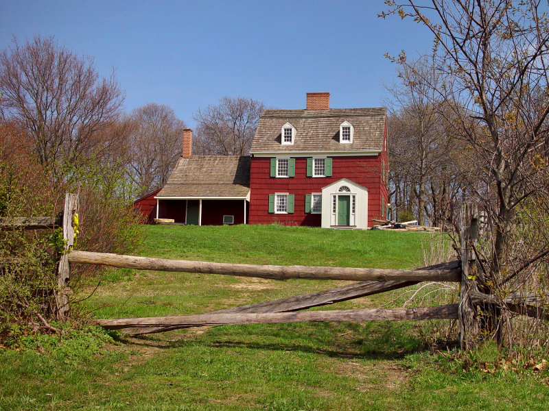 Hewlett House (restored to c. 1840)