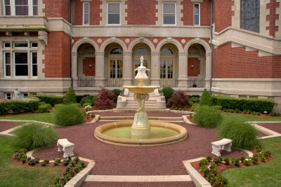 Courtyard, Idle Hour