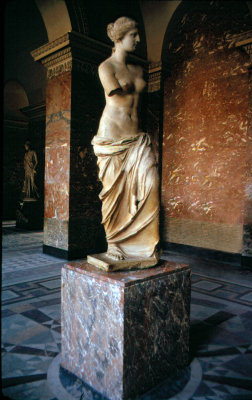 Venus deMilo, Louvre, Paris, France - 1967