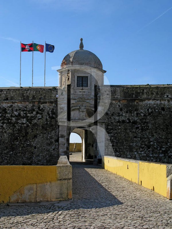 The Fortress - Political prision during the portuguese fascist regime of 1933-1974