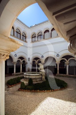 Palácio do Conde de Castro Guimarães (IIP)