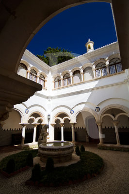 Palácio do Conde de Castro Guimarães (IIP)