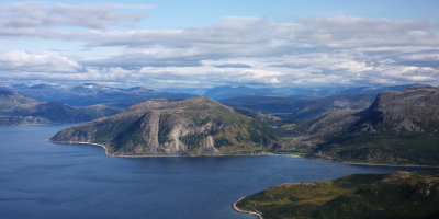 Mot Grtfjorden.jpg