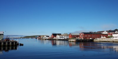 Harbour in Vardø.jpg